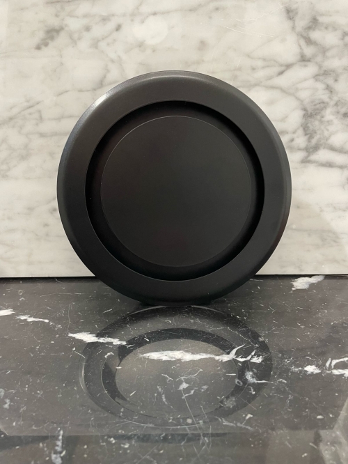 Тонкий бесшумный вытяжной вентилятор для ванной Mmotors ММC 100 черный