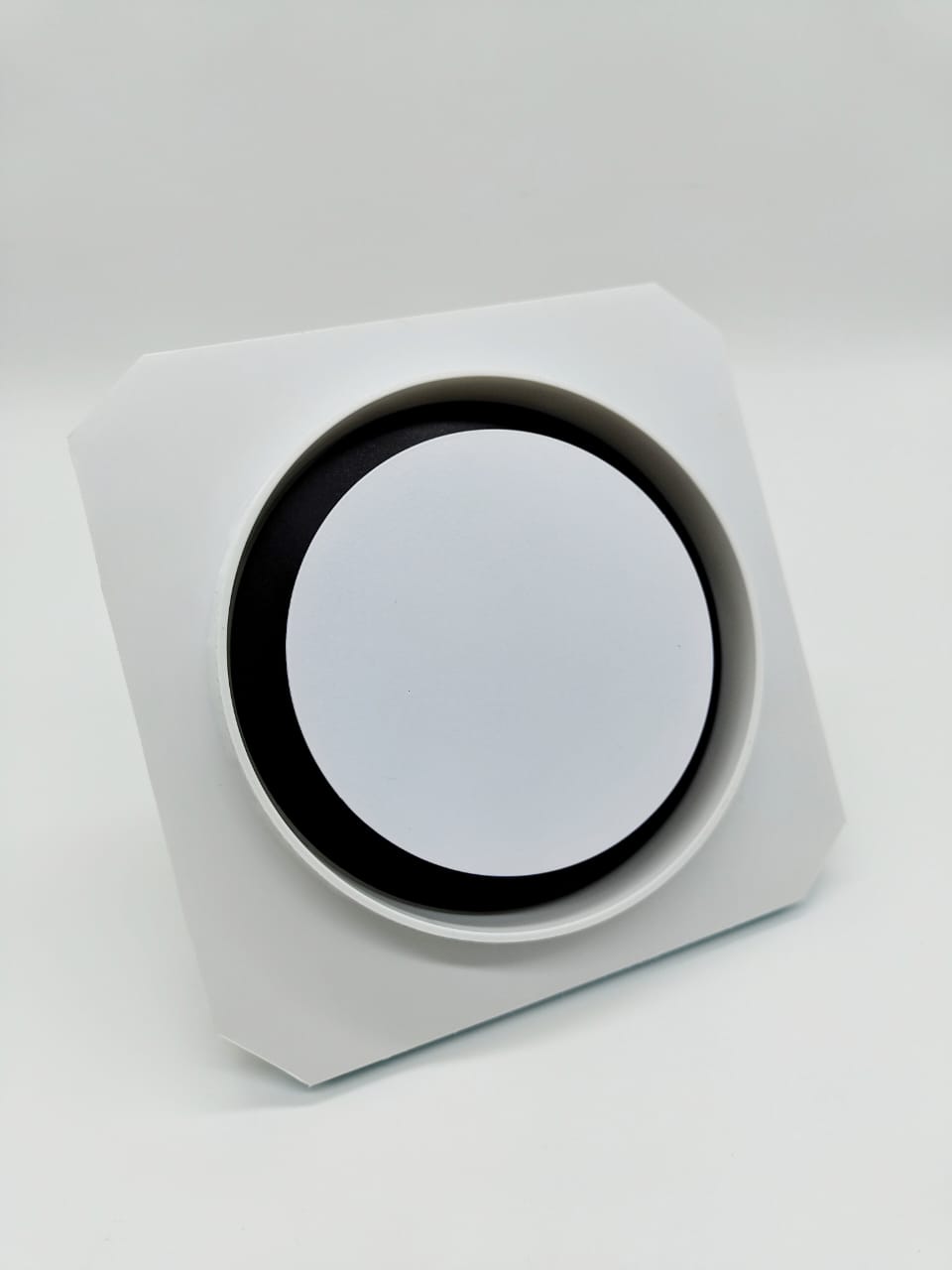 Теневой магнитный диффузор под плитку 100 мм