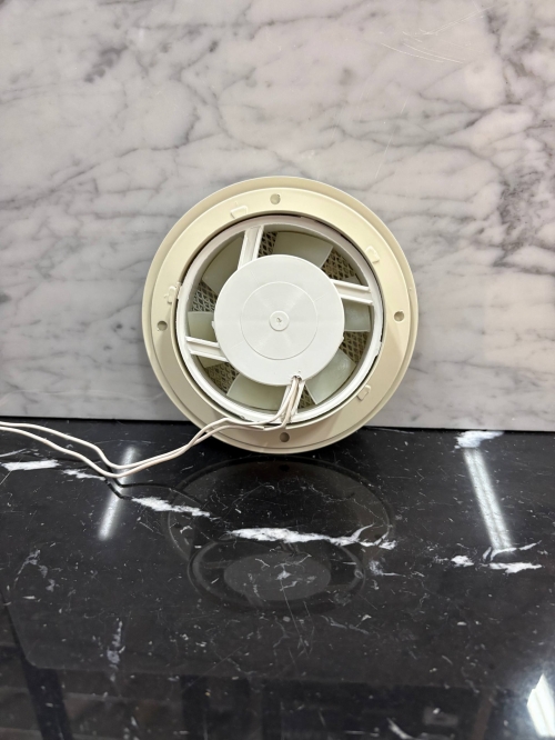 Диффузор на магнитах с вентилятором ТД100 шампань цветочный орнамент 100 мм